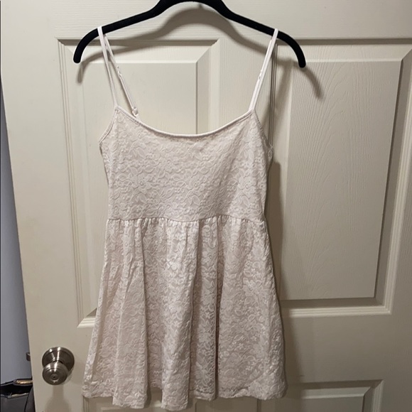 Garage White Floral Tank Dress - Picture 4 of 5